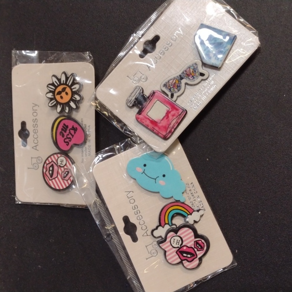 Fashion Pins Sets of 3